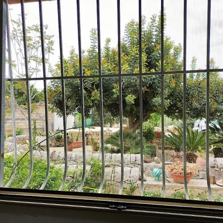 La Del Conte Guest house *